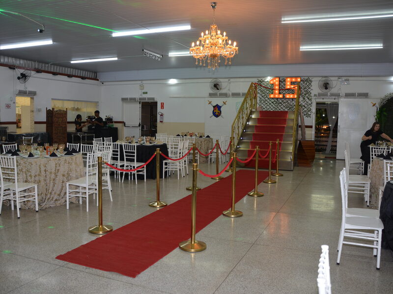 Espaço para 15 Anos